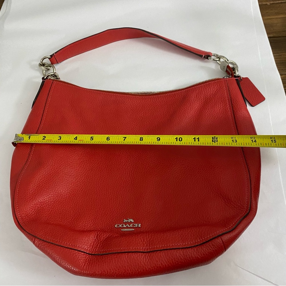 Coach Chelsea Hobo‎ 32 Stunning Red Pebbled Genuine Leather Shoulder Handbag - Picture 11 of 13